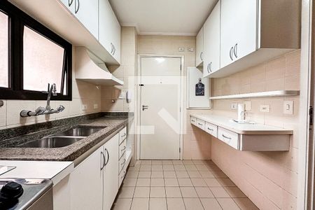 Apartamento à venda com 90m², 3 quartos e 2 vagas Apartamento à venda com 90m², 3 quartos e 2 vagasCozinha