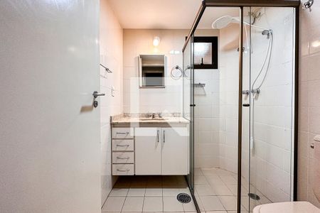 Apartamento à venda com 90m², 3 quartos e 2 vagas Apartamento à venda com 90m², 3 quartos e 2 vagasBanheiro Social