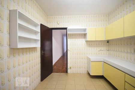 Casa para alugar com 145m², 3 quartos e 2 vagasCozinha