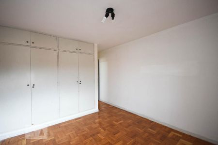 Casa para alugar com 145m², 3 quartos e 2 vagasSuíte 