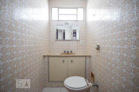 Casa para alugar com 145m², 3 quartos e 2 vagasBanheiro suíte