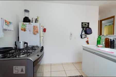 Cozinha de apartamento à venda com 2 quartos, 45m² em Parque das Cachoeiras, Campinas