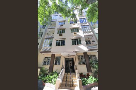 Apartamento para alugar com 60m², 1 quarto e sem vagaFachada do Prédio.