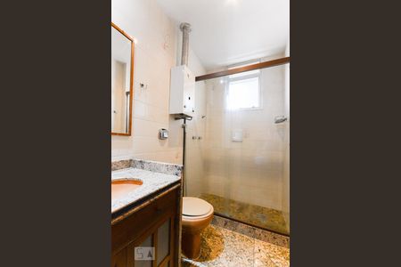 Apartamento à venda com 138m², 3 quartos e 2 vagasBanheiro 