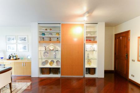 Sala de apartamento à venda com 3 quartos, 138m² em Tijuca, Rio de Janeiro