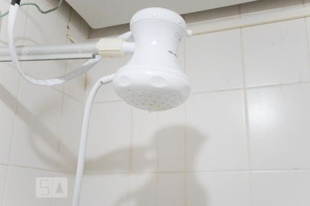 Apartamento à venda com 138m², 3 quartos e 2 vagasBanheiro de serviço chuveiro