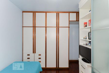 Apartamento à venda com 138m², 3 quartos e 2 vagasQuarto 2