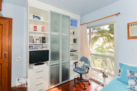 Apartamento à venda com 138m², 3 quartos e 2 vagasQuarto 2