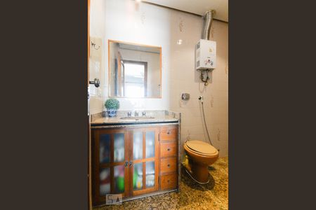 Apartamento à venda com 138m², 3 quartos e 2 vagasBanheiro suíte