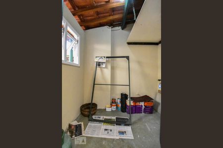 Casa à venda com 140m², 3 quartos e 2 vagasQuarto de Serviços