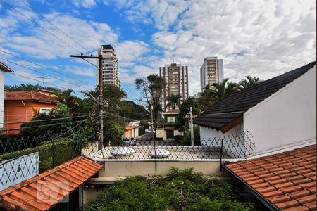 Casa à venda com 140m², 3 quartos e 2 vagasVista