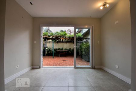 Casa à venda com 140m², 3 quartos e 2 vagasSala 02