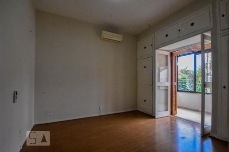 Casa à venda com 140m², 3 quartos e 2 vagasQuarto 01
