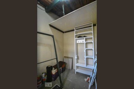 Casa à venda com 140m², 3 quartos e 2 vagasQuarto de Serviços