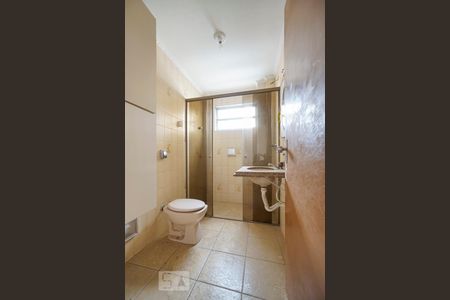Banheiro de apartamento à venda com 2 quartos, 97m² em Guaiaúna, São Paulo