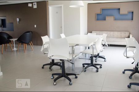 Apartamento à venda com 76m², 3 quartos e 1 vagaEspaço network