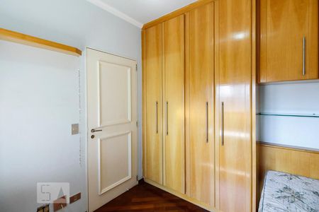Apartamento à venda com 135m², 3 quartos e 2 vagasQuarto 2