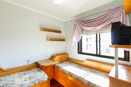 Apartamento à venda com 135m², 3 quartos e 2 vagasQuarto 2