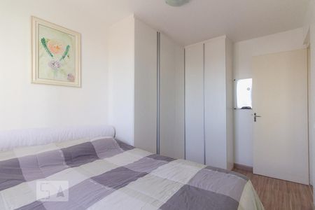 Quarto 2 de apartamento para alugar com 2 quartos, 56m² em Vila Parque Jabaquara, São Paulo