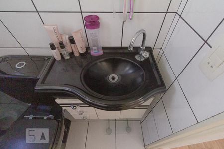 Banheiro de apartamento para alugar com 2 quartos, 56m² em Vila Parque Jabaquara, São Paulo