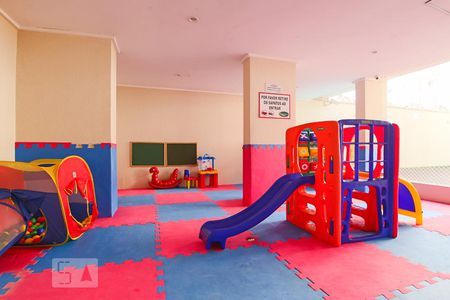 Apartamento para alugar com 48m², 2 quartos e 1 vaga Apartamento para alugar com 48m², 2 quartos e 1 vagaPlayground