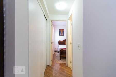 Corredor de apartamento para alugar com 2 quartos, 48m² em Campos Elíseos, São Paulo