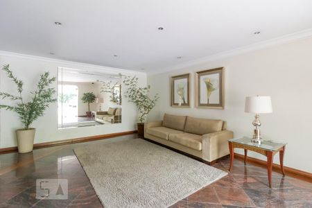 Hall de apartamento para alugar com 2 quartos, 76m² em Moema, São Paulo