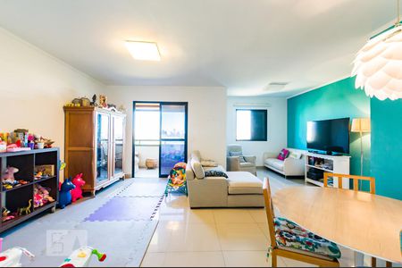 Sala de apartamento à venda com 3 quartos, 105m² em Vila Brandina, Campinas