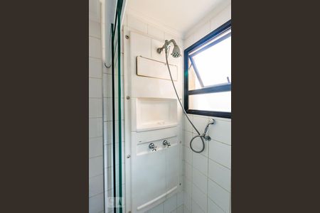 Banheiro de apartamento à venda com 3 quartos, 105m² em Vila Brandina, Campinas