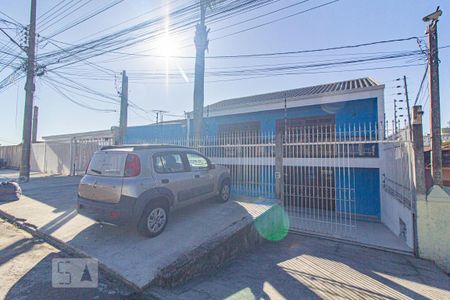 Casa para alugar com 350m², 5 quartos e 8 vagas Casa para alugar com 350m², 5 quartos e 8 vagasFachada