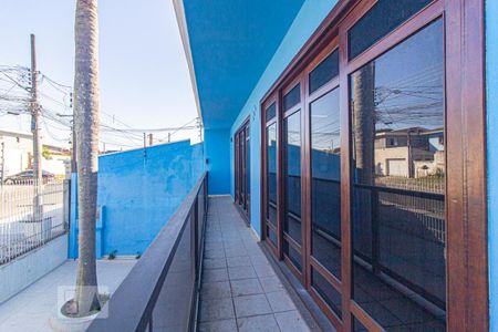 Casa para alugar com 350m², 5 quartos e 8 vagas Casa para alugar com 350m², 5 quartos e 8 vagasSacada da Sala 3