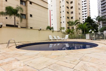 Apartamento à venda com 54m², 2 quartos e 1 vagaPiscina