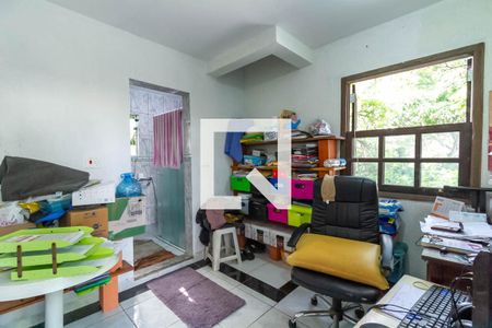 Casa à venda com 154m², 3 quartos e 2 vagas