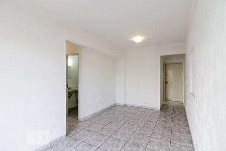 Sala de apartamento para alugar com 3 quartos, 69m² em Cidade São Francisco, São Paulo