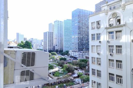Vista de kitnet/studio para alugar com 1 quarto, 35m² em Centro, Rio de Janeiro