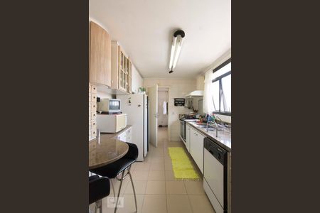 Apartamento à venda com 400m², 4 quartos e 5 vagasCozinha