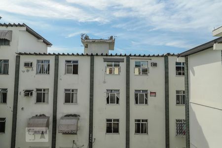Vista Sala de apartamento à venda com 2 quartos, 50m² em Inhaúma, Rio de Janeiro