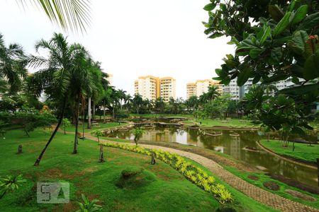 Apartamento à venda com 77m², 2 quartos e 1 vagalago