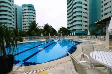 Apartamento à venda com 77m², 2 quartos e 1 vagaÁrea comum - Piscina
