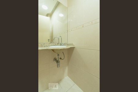 Lavabo de apartamento à venda com 3 quartos, 130m² em Laranjeiras, Rio de Janeiro