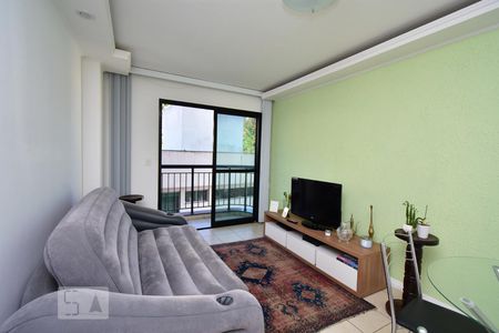 Sala  de apartamento para alugar com 2 quartos, 60m² em Vital Brasil, Niterói