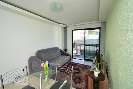 Sala  de apartamento para alugar com 2 quartos, 60m² em Vital Brasil, Niterói