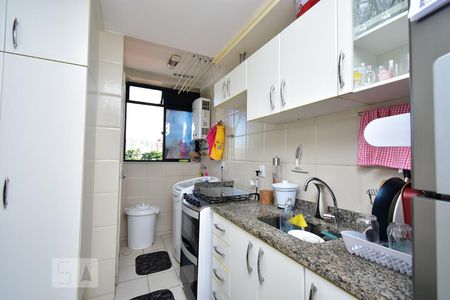 Cozinha  de apartamento à venda com 2 quartos, 60m² em Vital Brasil, Niterói