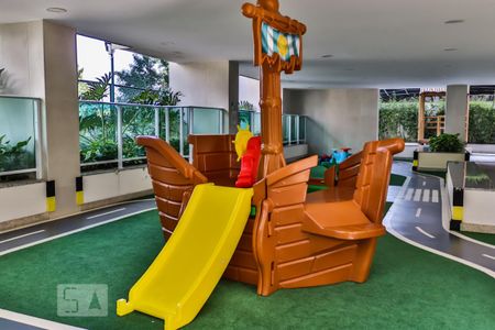 Apartamento para alugar com 91m², 3 quartos e 1 vaga Apartamento para alugar com 91m², 3 quartos e 1 vagaPlayground