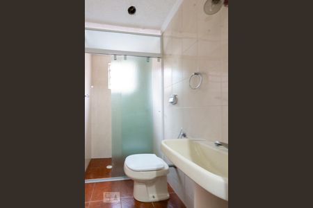 Banheiro 2 de casa à venda com 2 quartos, 156m² em Parque Vitória, São Paulo