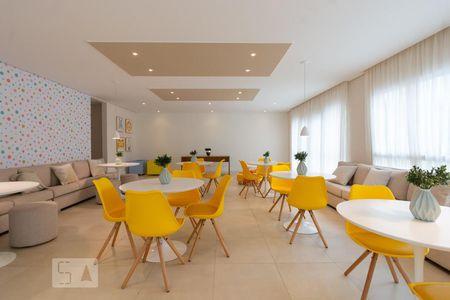 Apartamento para alugar com 70m², 2 quartos e 2 vagasSalão de festas