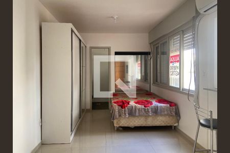 Quarto de apartamento para alugar com 1 quarto, 44m² em Vila Ipiranga, Porto Alegre