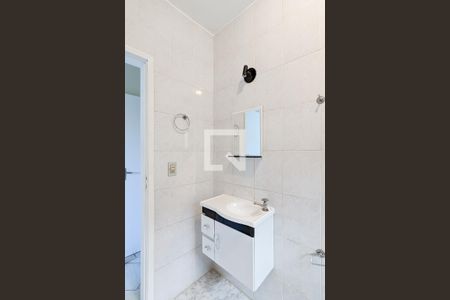 Casa à venda com 165m², 3 quartos e 2 vagas Casa à venda com 165m², 3 quartos e 2 vagasBanheiro da suíte