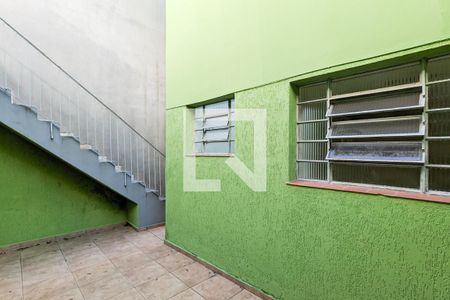 Casa à venda com 165m², 3 quartos e 2 vagas Casa à venda com 165m², 3 quartos e 2 vagasQuintal