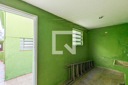 Casa à venda com 165m², 3 quartos e 2 vagas Casa à venda com 165m², 3 quartos e 2 vagasÁrea de serviço